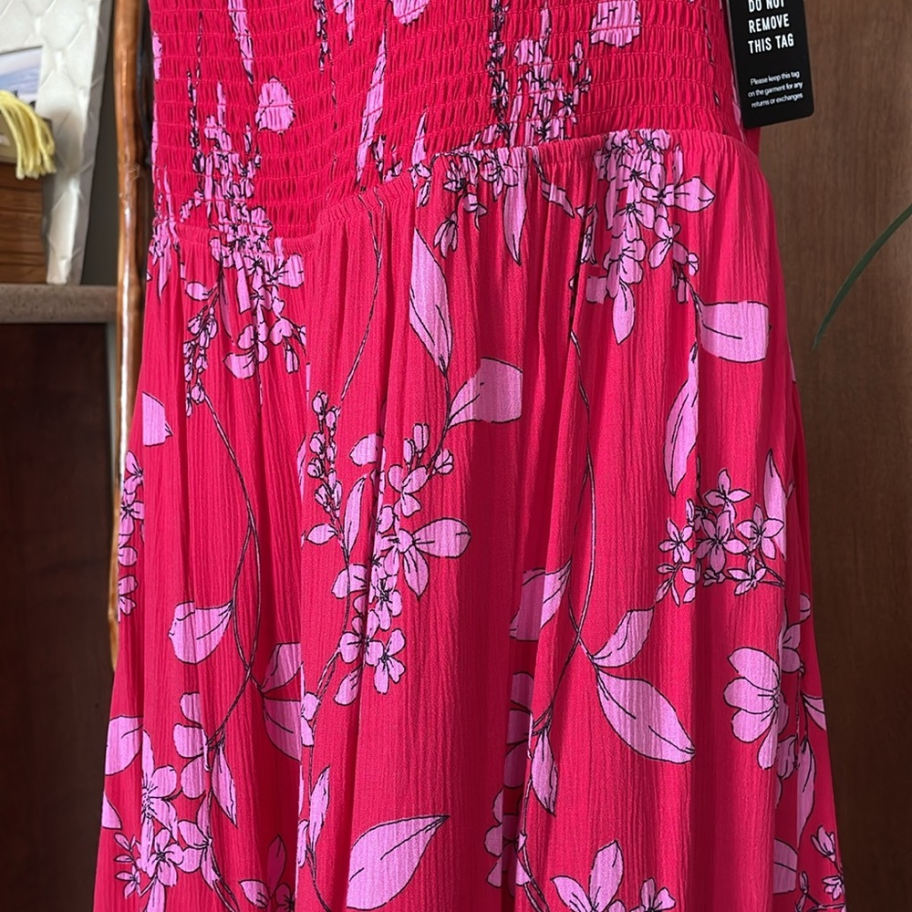 Floral Ruffle Red Dress - Picture 4 of 16